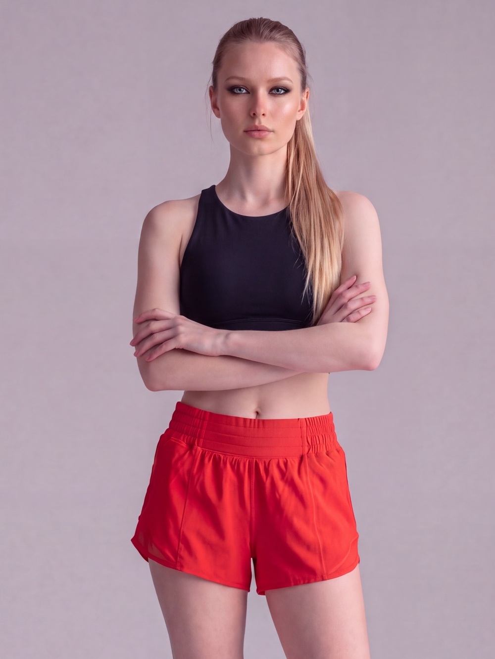 Lululemon Hotty Hot High-Rise Lined Short 2.5". Size 4